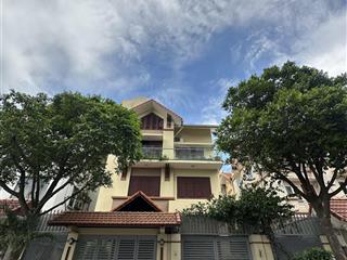 Biệt thự đơn lập khu đô thị dịch vọng ngay sát công viên cầu giấy