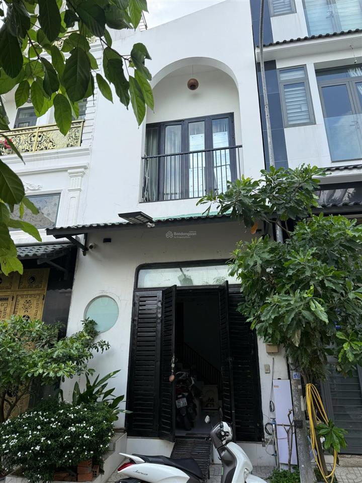 Cho thuê nhà full nội thất, nhà mới sửa