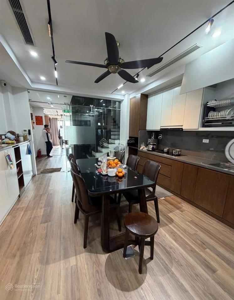 Gấp! lô góc tây sơn, 30m ra mặt phố, ô tô đỗ cửa, ngõ thông kd, nội thất cao cấp, 46m2x5t mt 4m