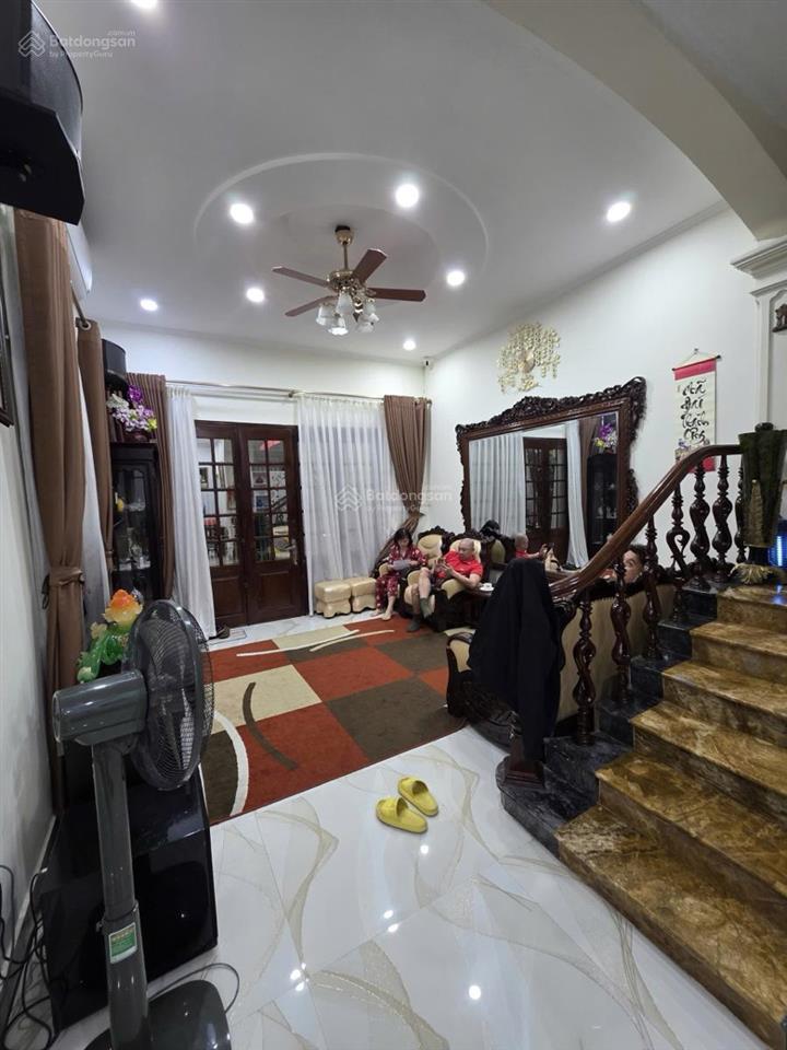 Giảm chào nửa tỷ! ô tô đỗ cửa, cạnh vincom phạm ngọc thạch, ngõ thông kinh doanh, 47m2x 5t, mt 6m