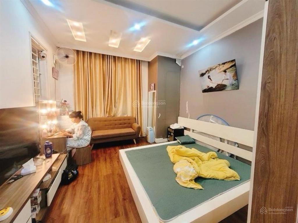 Cực phẩm trường chinh, ngõ thông sát phố, 3 thoáng, thang máy, kd đỉnh, 45m2*5t ở luôn