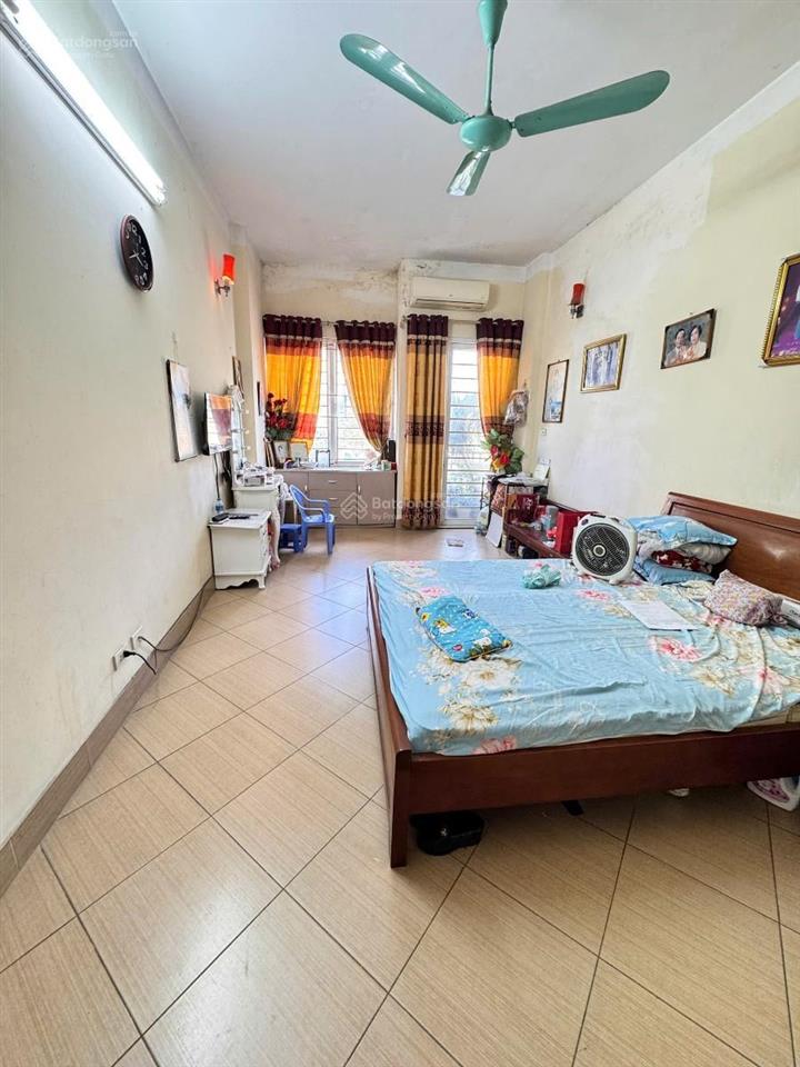 Hồ đắc di, 10m mặt hồ, 2 thoáng, ngõ thông ba gác tránh xe máy, 40m2x5t, full nội thất ở luôn