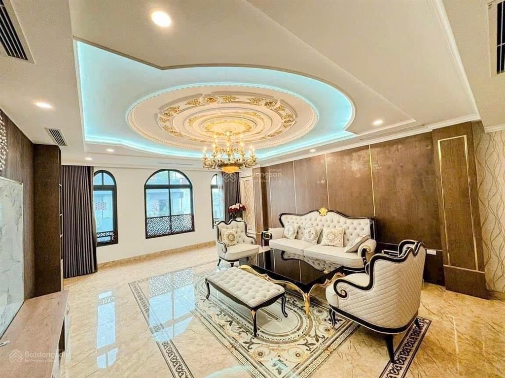 Tòa mặt phố ngọc khánh, 2 thoáng vĩnh viễn, 101m2 mặt tiền 6.5m, vỉa hè rộng kinh doanh đỉnh