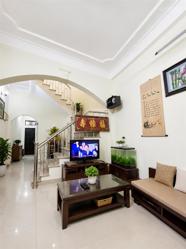 Gấp! thái thịnh, 15m ô tô, gần phố, ngõ thông, 2 thoáng, 40m2* 5t, ở ngay