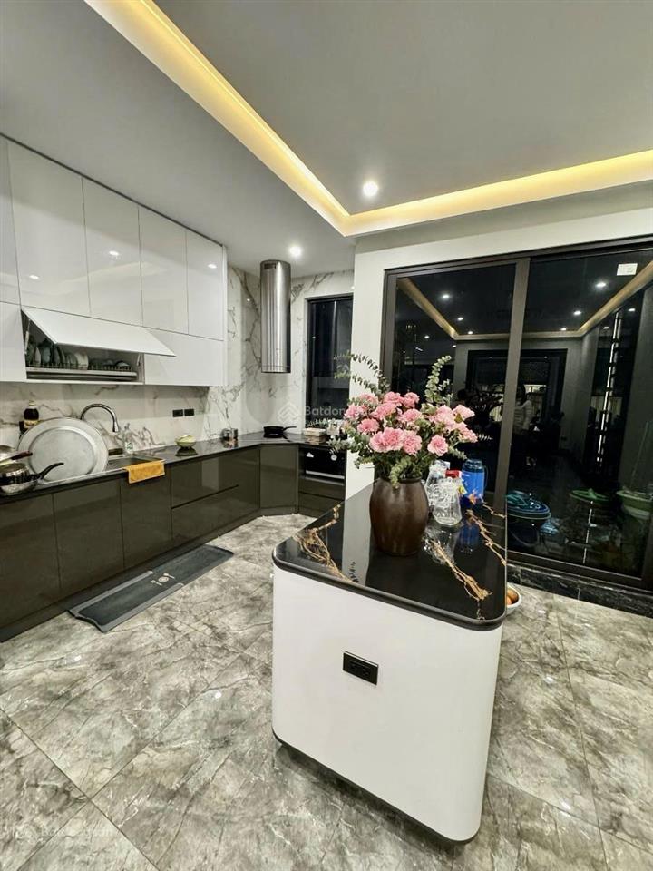 Lô góc hào nam, ngõ thông tứ tung, 10m mặt phố, 2 thoáng, 46m2*5t, ở ngay