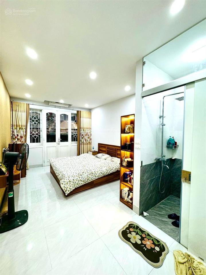 Vip! phạm ngọc thạch cạnh vincom, ô tô qua nhà, ngõ thông, kd, 2 thoáng, 46m2* 5t, ở ngay