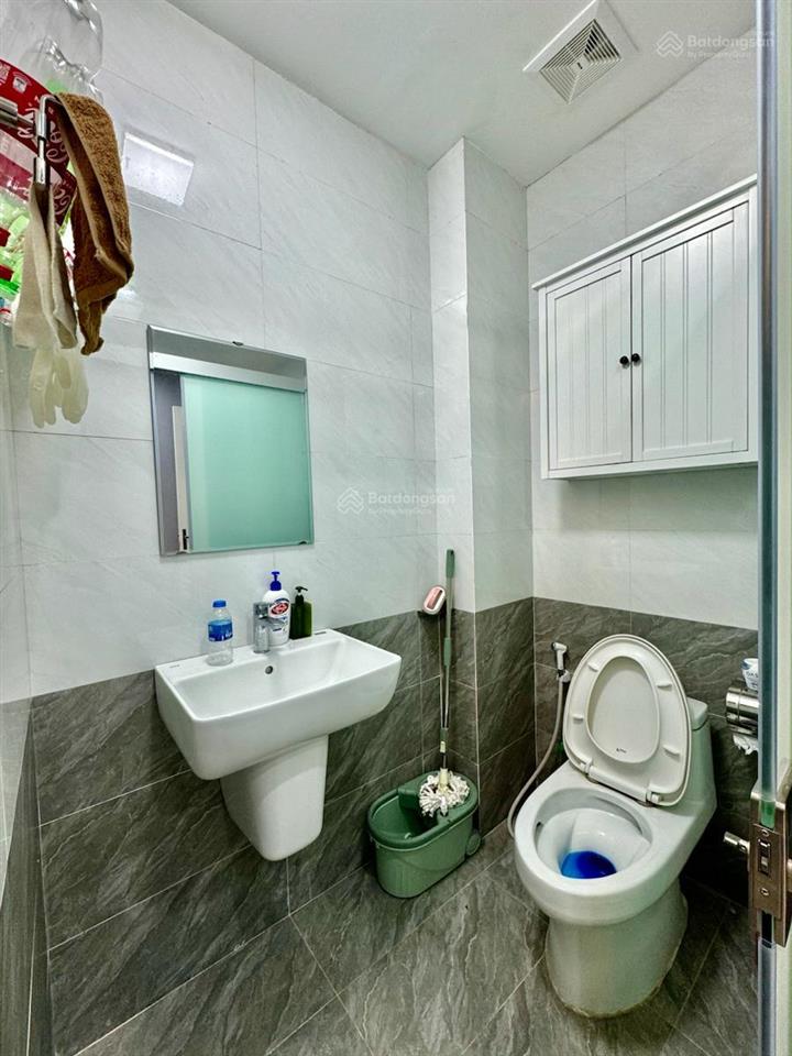 Vip! phạm ngọc thạch cạnh vincom, ô tô qua nhà, ngõ thông, kd, 2 thoáng, 46m2* 5t, ở ngay