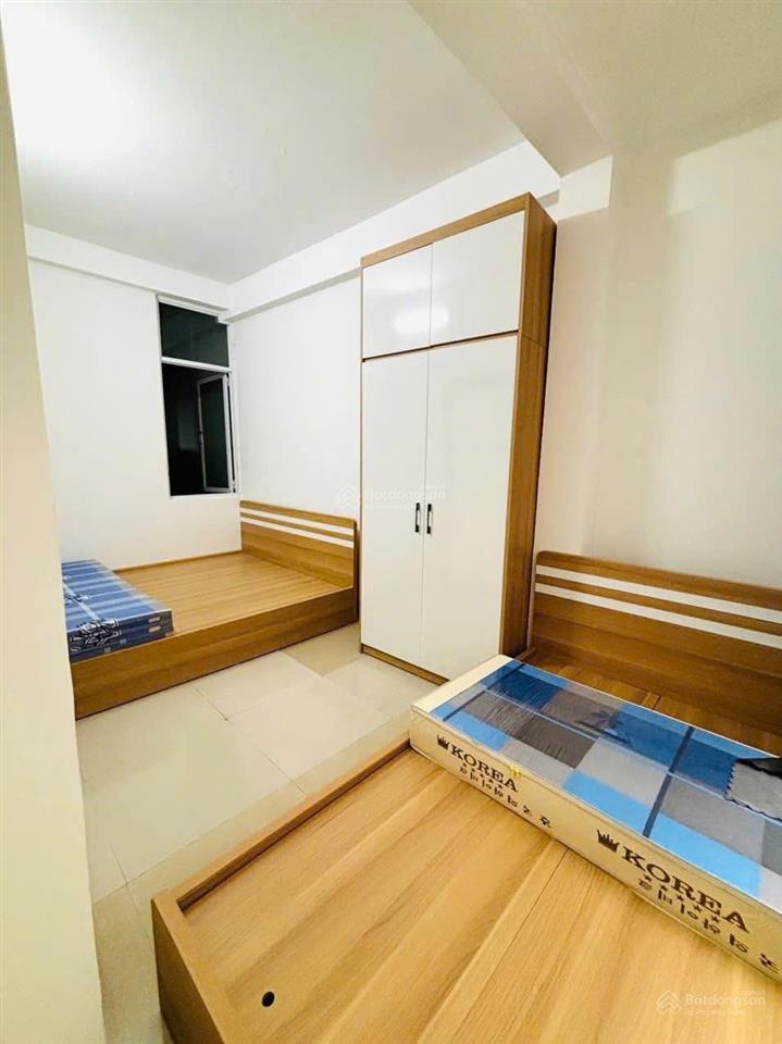 Siêu rẻ! ccmn 1 ngủ 1 khách tô vĩnh diện, 44m, máy giặt riêng, 2 giường, ban công tầng 3.
