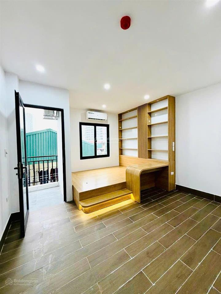 Toà ccmn ô đồng lầm, ngõ thông, 96m2*8t*20pkk, gần hồ, sổ đẹp, 2 thoáng, thang máy, dt ~120tr, pccc