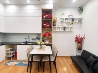 Nhà 4 tỷ, sổ riêng, gần tôn đức thắng, 2 thoáng, gần hồ, 50m ra ôtô, đủ công năng, ko quy hoạch