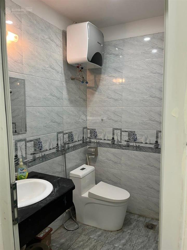 Pl thái hà, ôtô tránh, 2 thoáng, 30m ra mặt phố, thang máy, kd, vỉa hè rộng, 5t dân xây, sổ đẹp