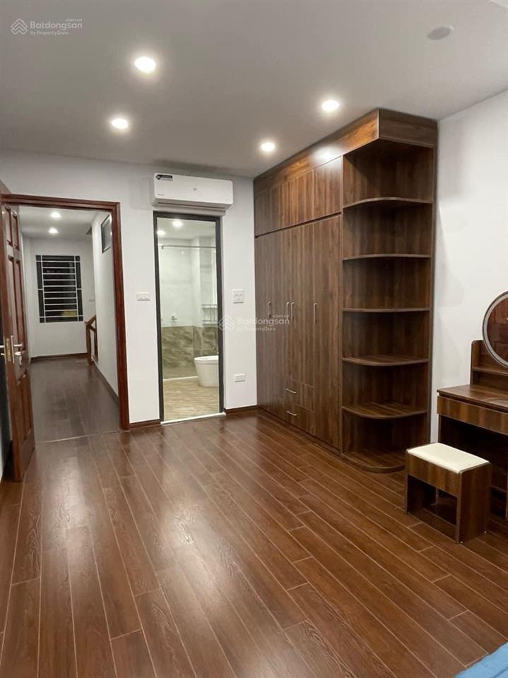 Cực gấp! lô góc thành công, gần ô tô, trước nhà sh quay đầu, không qh, nhà dân xây, sổ đẹp 46m2*5t
