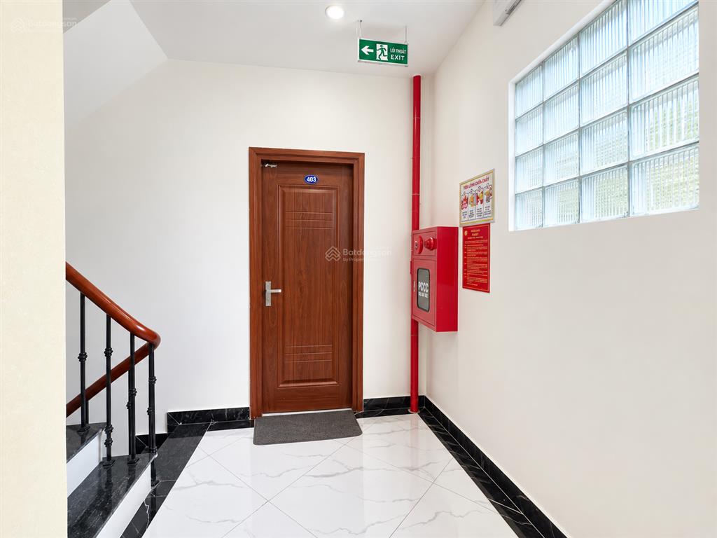 Tòa ccmn chính kinh, sát vành đai 2.5, 50m ra ô tô, 2 thoáng, 16 pkk full nt, 100tr/th, pccc đủ