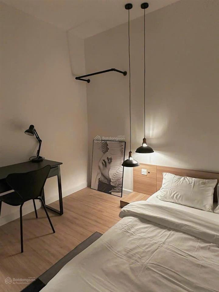 Bán căn hộ 2pn, 2wc giá siêu hời 7,8 tỷ tại soho residence, 62,2m2, cô giang, q1, hcm