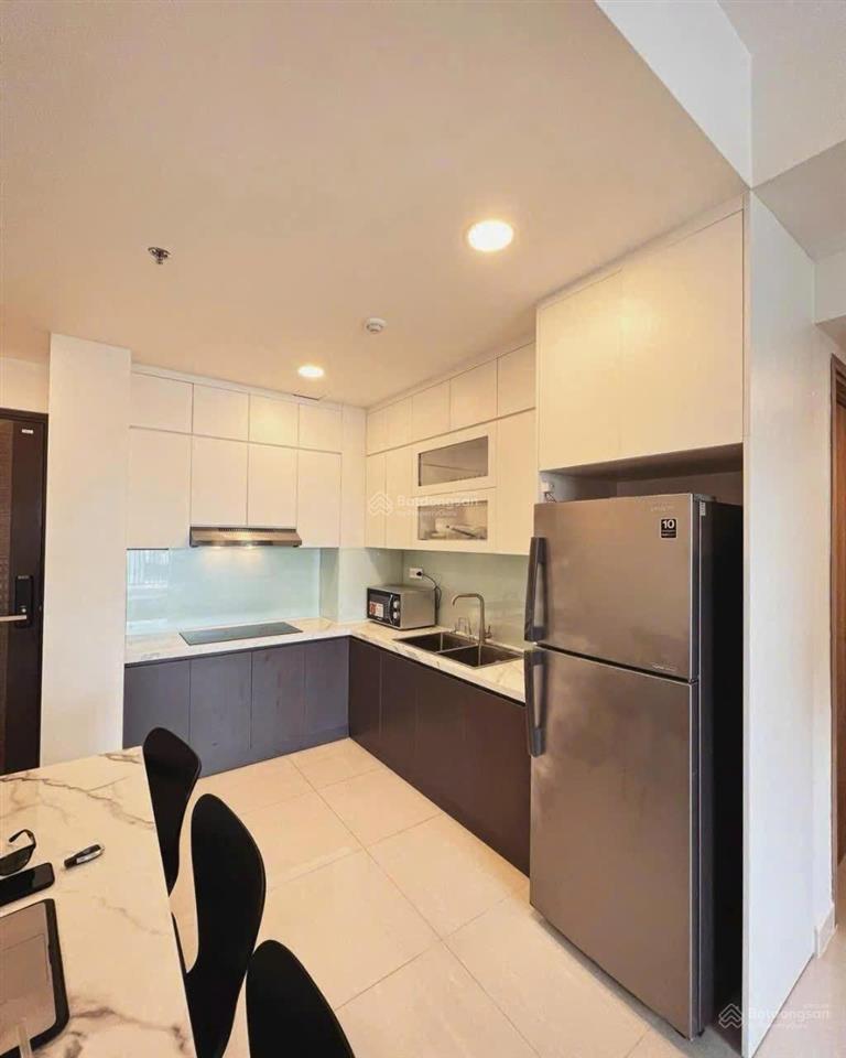 Bán căn hộ 2pn, 2wc giá siêu hời 7,8 tỷ tại soho residence, 62,2m2, cô giang, q1, hcm