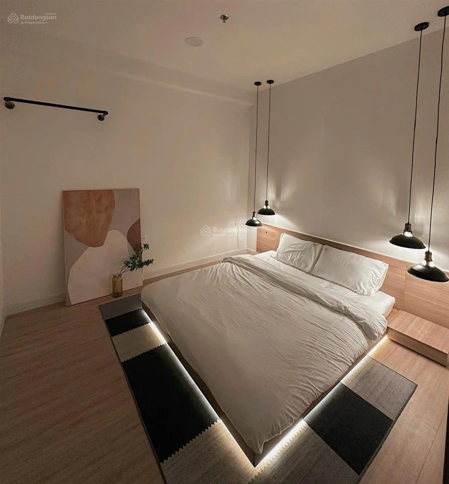 Bán căn hộ 2pn, 2wc giá siêu hời 7,8 tỷ tại soho residence, 62,2m2, cô giang, q1, hcm