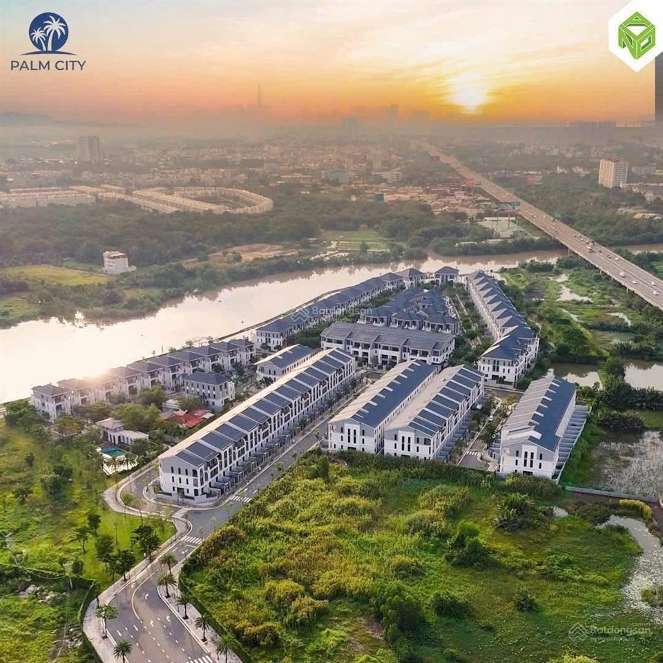 Chỉ 80 triệu/m2 đất tặng nhà, nhà phố palm city ngay nút giao cao tốc  vđ3  sổ hồng giá chỉ 10 tỷ