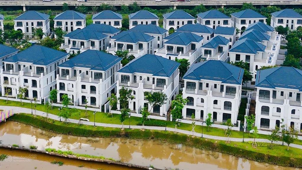 Chỉ 80triệu/m2 đất tặng nhà, nhà phố palm city ngay nút giao cao tốc  vđ3 sổ hồng thanh toán 10tỷ