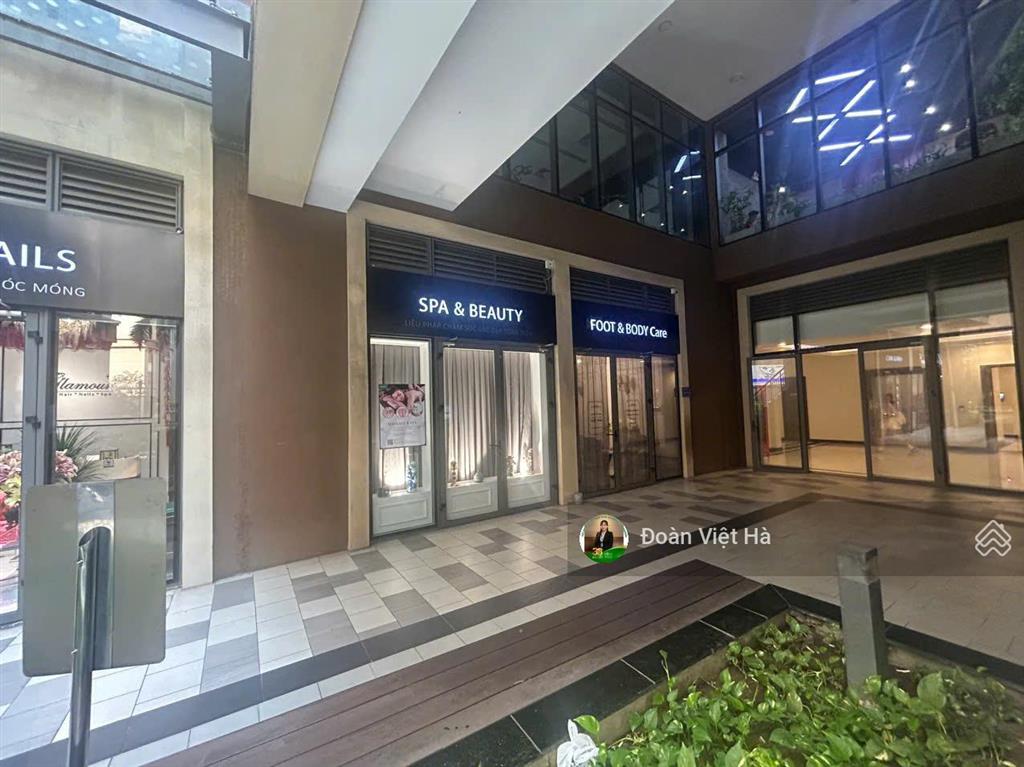 Bán shophouse saigon royal 35.6m2 đang có hợp đồng thuê 17 triệu/tháng  giá chỉ 5.6 tỷ