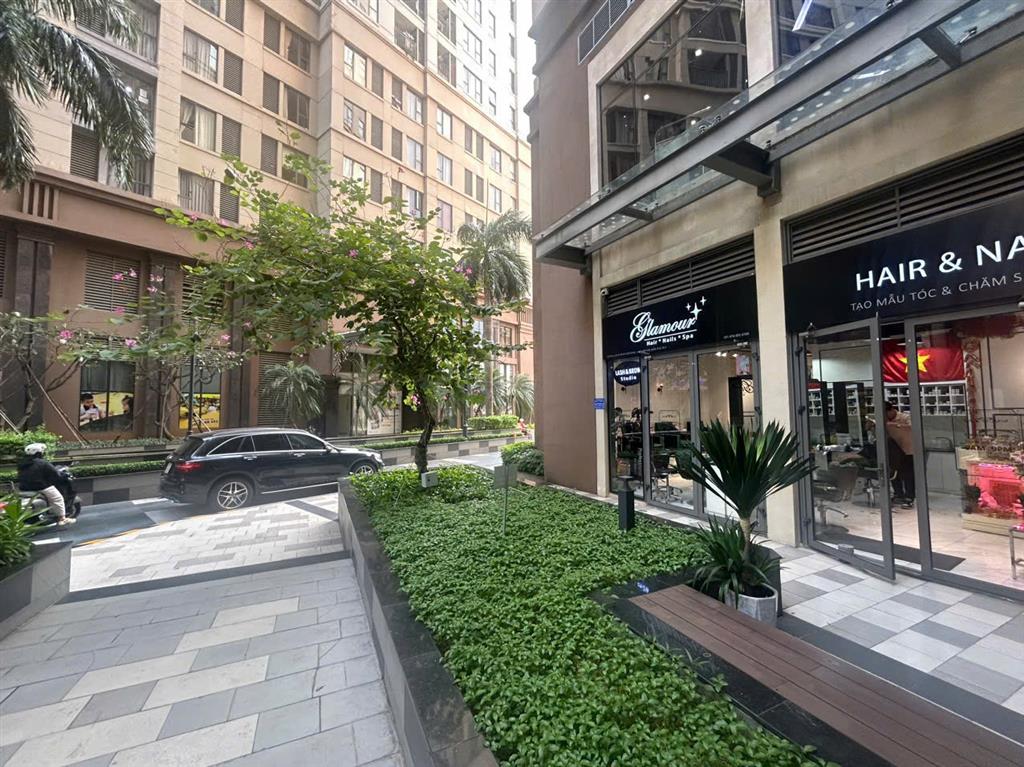 Bán shophouse saigon royal 35.6m2 đang có hợp đồng thuê 17 triệu/tháng  giá chỉ 5.6 tỷ