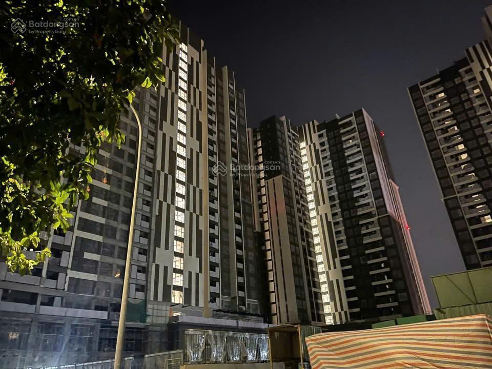 Cho thuê gấp cc ại victoria village 3pn, 2wc, 88m2 view sông, view pháo hoa , 20 triệu vnd q2, hcm