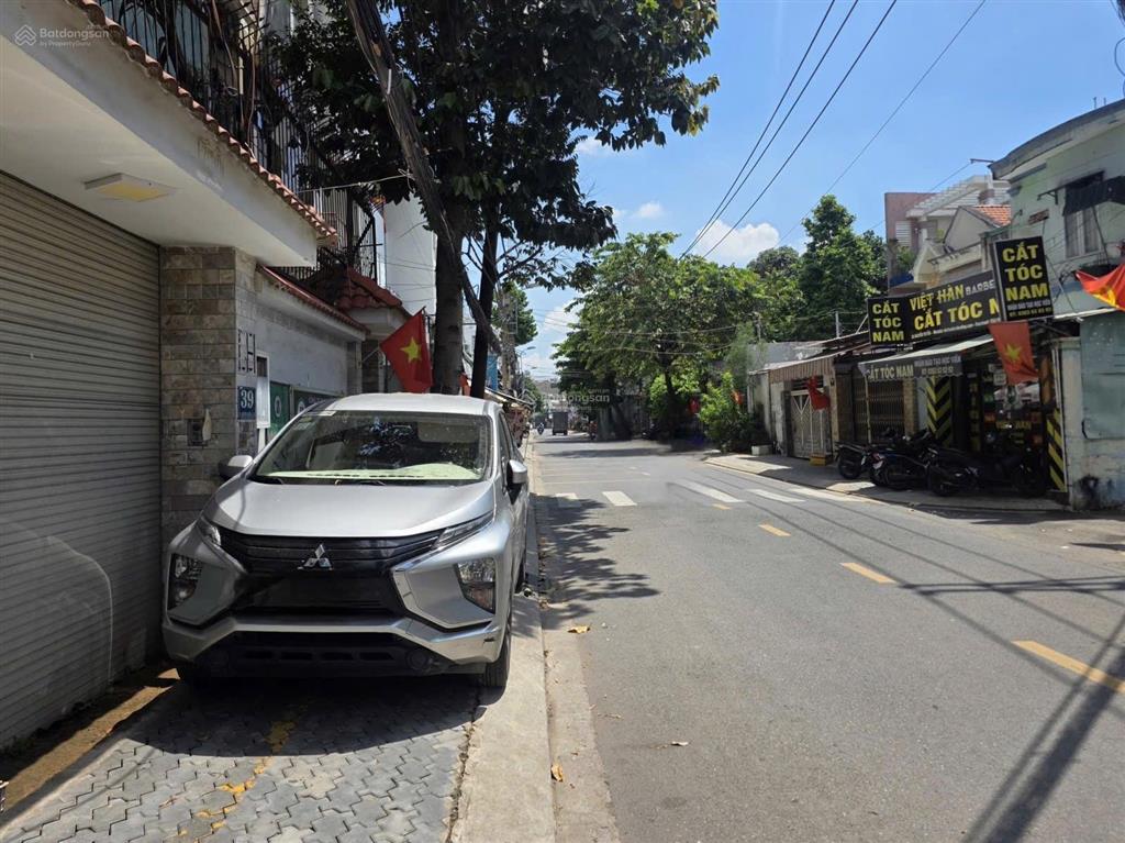 Mặt tiền đường 35 sát nguyễn tuyển  300m ra nguyễn duy trinh  vị trí đẹp bình trưng tây q2