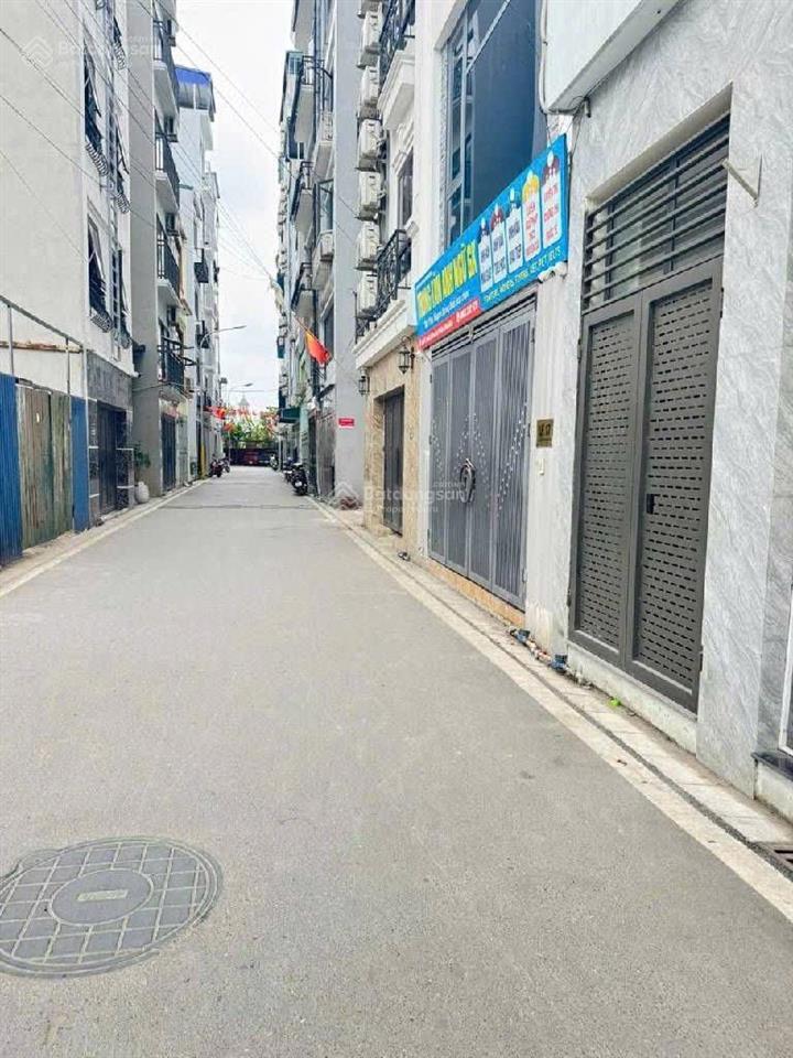 Nhà riêng thuộc khu phân lô quang lãm  phú lương, đường trước nhà 5m, xây 7 tầng 47m2