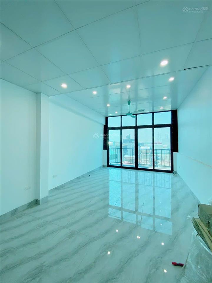 Bán nhà riêng 33m2 có thang máy phú lương  hà đông giá chỉ 5,3 tỉ còn tl