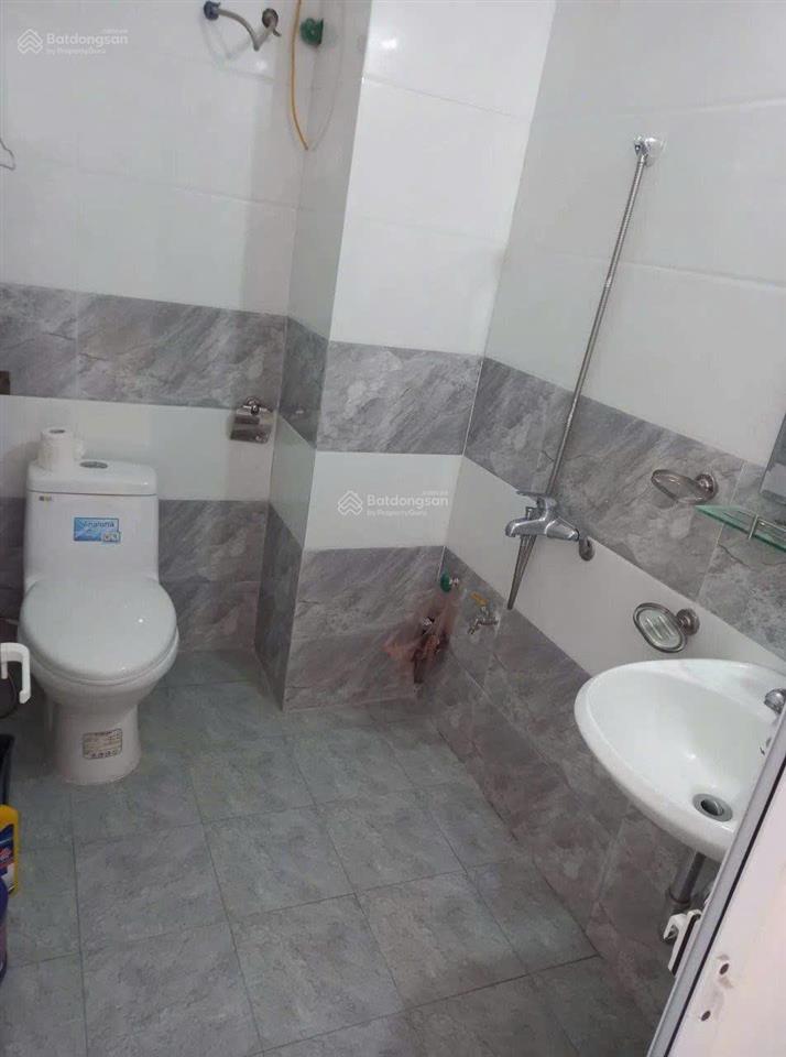 Cho thuê nhà nguyên căn 4 tầng, giá 7tr ở văn nội  phú lương, dt 30m2,  0789 833 ***
