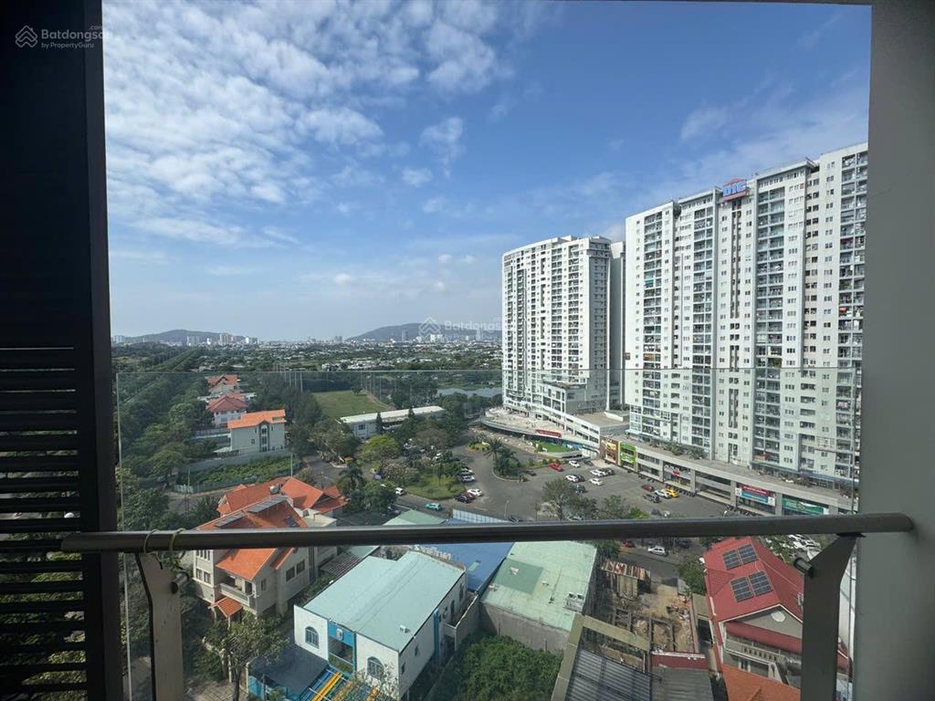 Gấp chủ cần bán căn hộ 2 pn view phố tầng trung dự án gateway vũng tàu, dt 74m2 sử dụng chỉ 3,65 tỉ