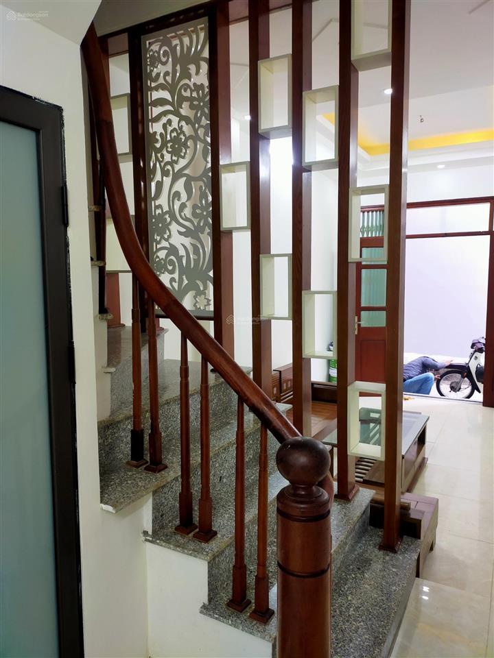 Bán nhà riêng tại hậu ái, 5,95 tỷ, 30m2, 3pn, 3wc, 4 tầng