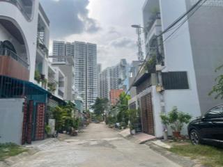 Bán gấp lô đất hẽm 545 nguyễn xiển, đối diện cổng vin q.9