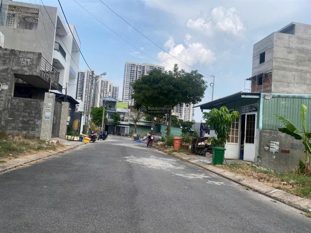 51m2/3tỷ2 đất đường 545 đối diện vinhomes, trục thông mát mẻ