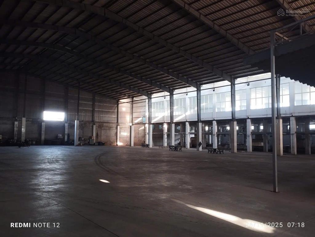 Cho thuê kho, xưởng 4500m2 tại tân bình, dĩ an, bình dương, giá 90 triệu/th