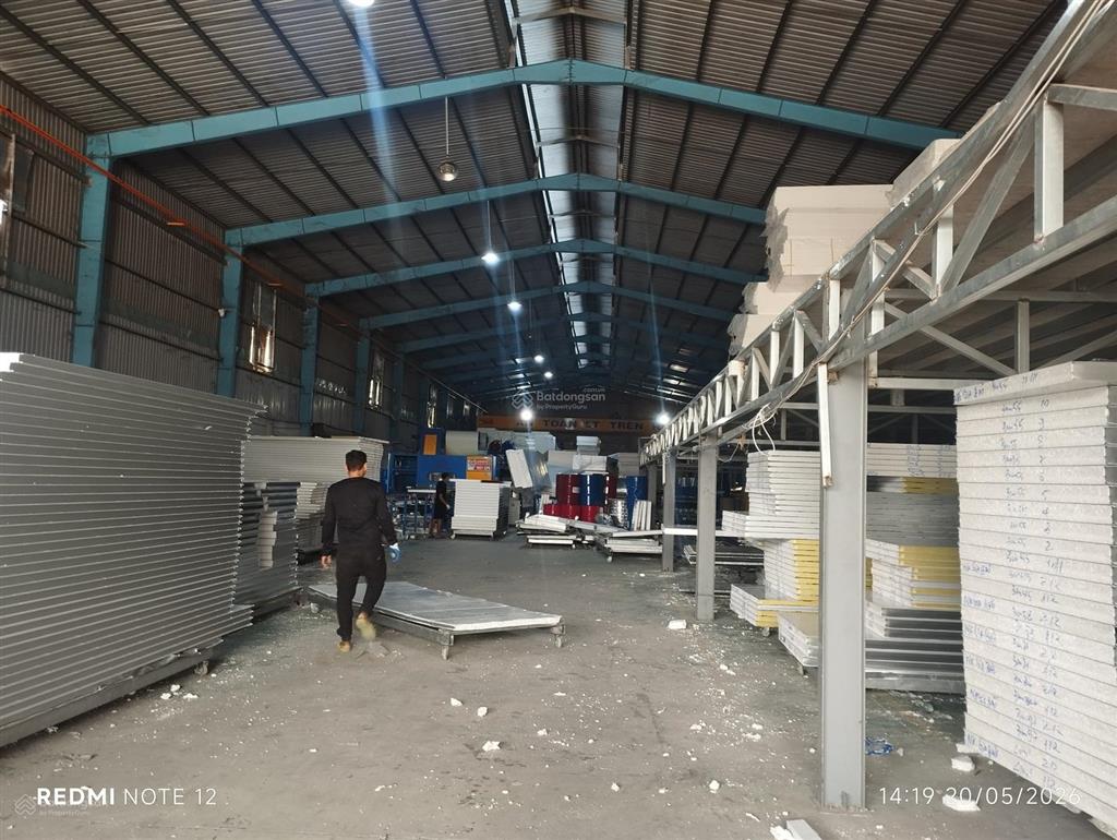 Cho thuê kho, nhà xưởng 1800m², 130 triệu tại bình hòa, thành phố thuận an, bình dương