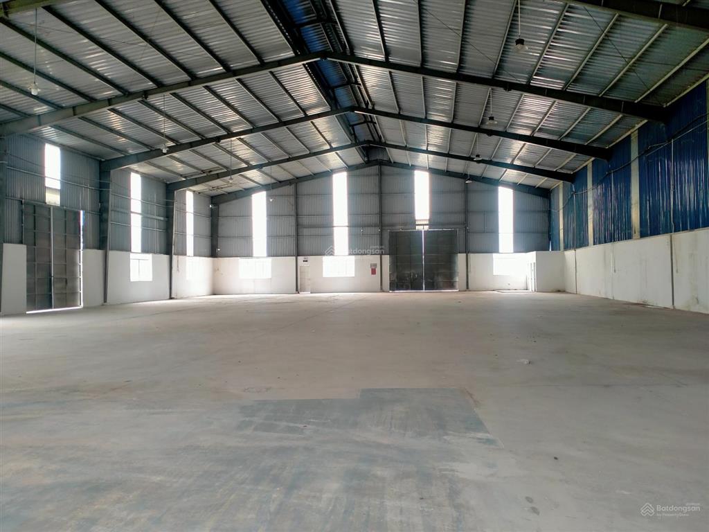 Cho thuê xưởng 1100m2, pccc tự động, giá 85k/m2