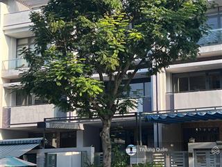 Hàng hót ! cho thuê văn phòng tầng trệt 6*20m hoàn thiện trống suốt tại khu đô thị vạn phúc city.