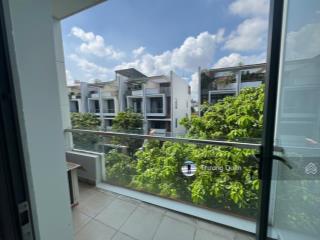 Cho thuê nguyên căn vạn phúc 5*23m hoàn thiện trống full máy lạnh vị trí đẹp,đường lớn,giá tốt.