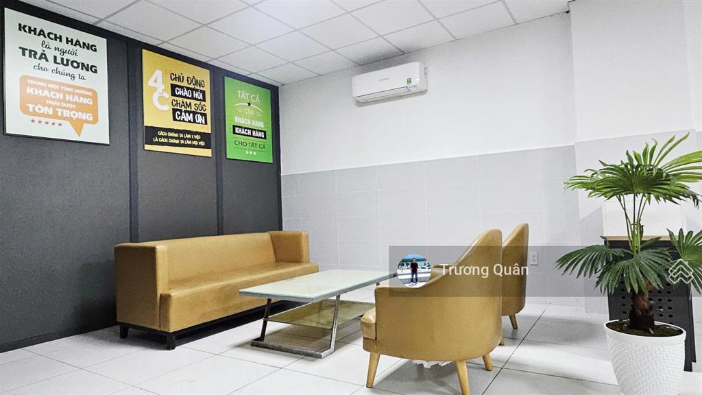 Văn phòng tầng 1 full nội thất nằm đường lớn ngay công viên hồ bơi vạn phúc city chỉ 15.8 triệu