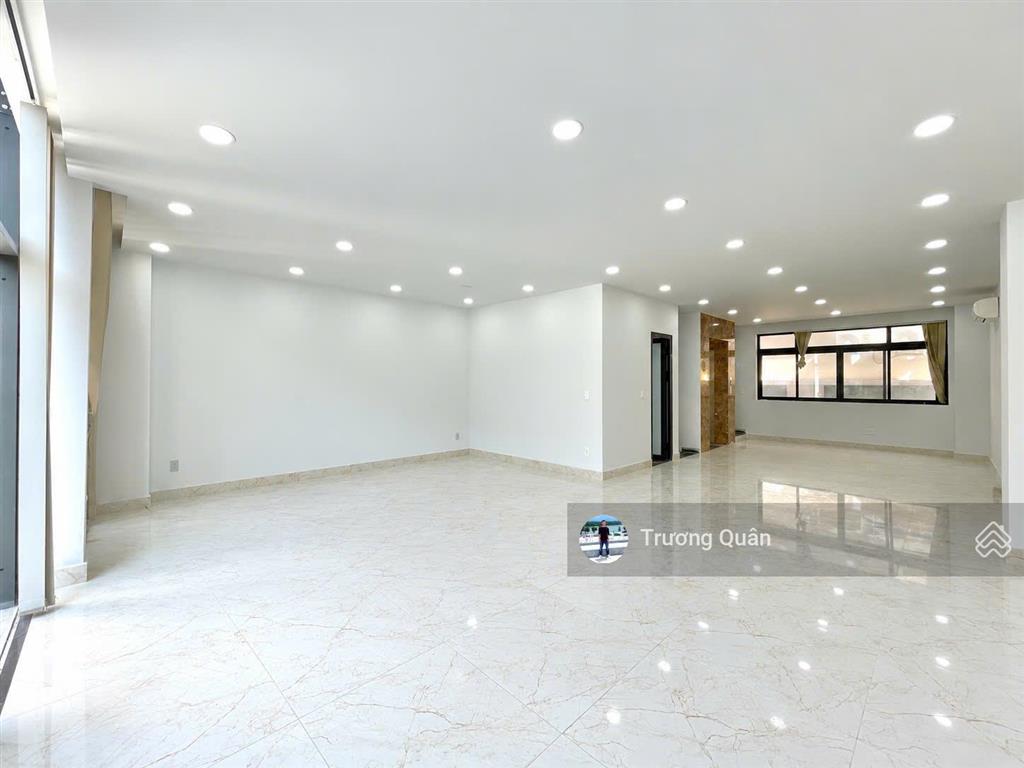 Cho thuê trệt  lầu 1 hoàn thiện làm văn phòng tại kđt vạn phúc city chỉ 27 triệu/tháng.