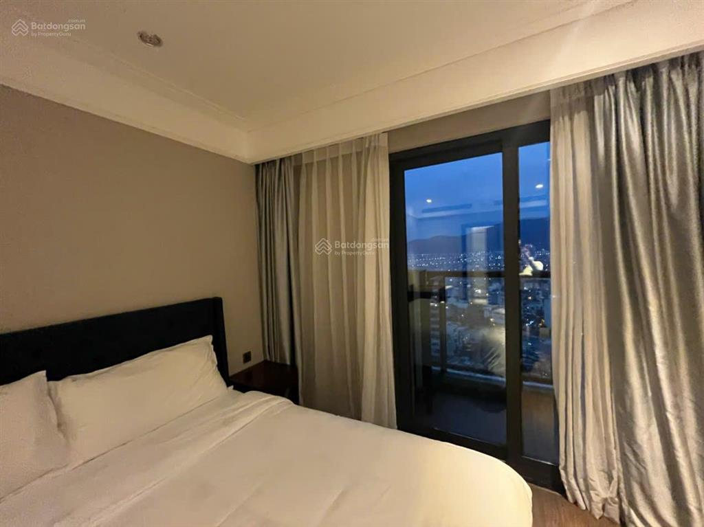 Căn hộ altara suites  trục 10, view biển & chùa linh ứng