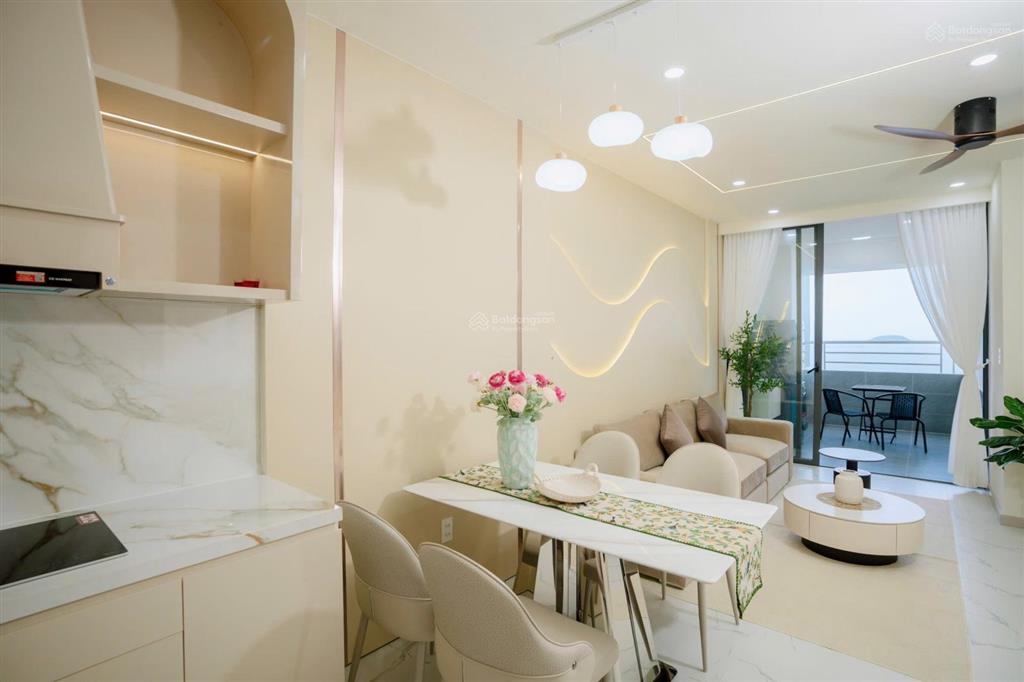 Bán căn hộ view trực biển mường thanh viễn triều, nha trang  tầng đẹp, view đẹp