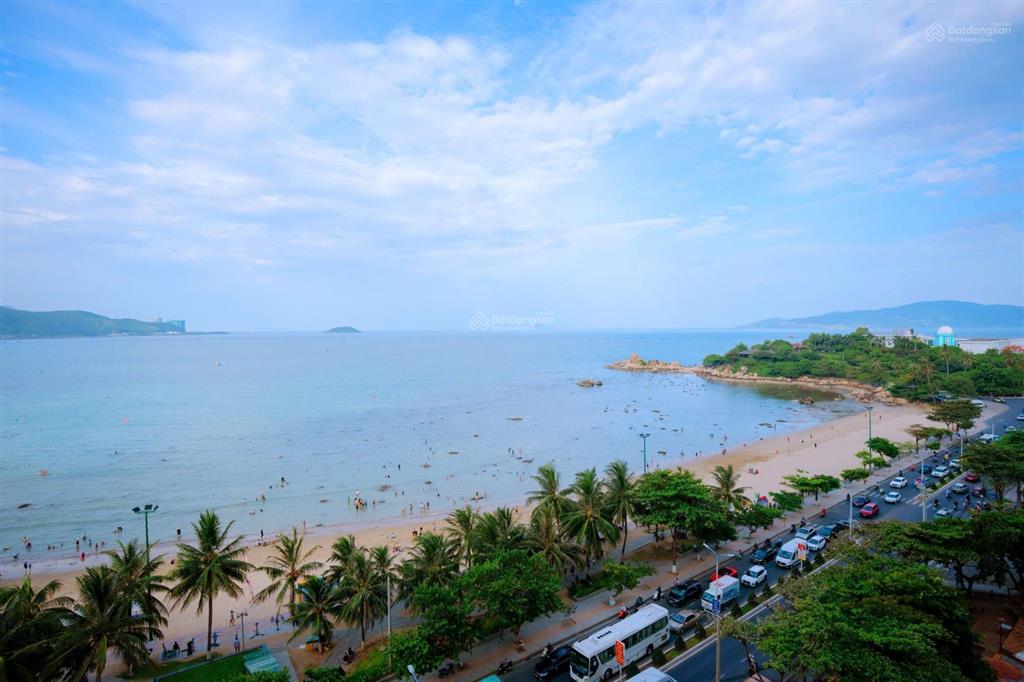 Bán căn hộ view trực biển mường thanh viễn triều, nha trang  tầng đẹp, view đẹp