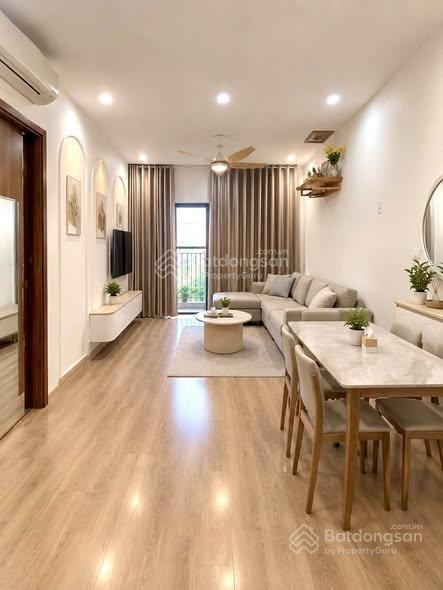 Chính chủ bán căn view biệt thự chu huy mân 2 ngủ 2 vs hướng đông nam tầng trung đẹp0934 623 ***