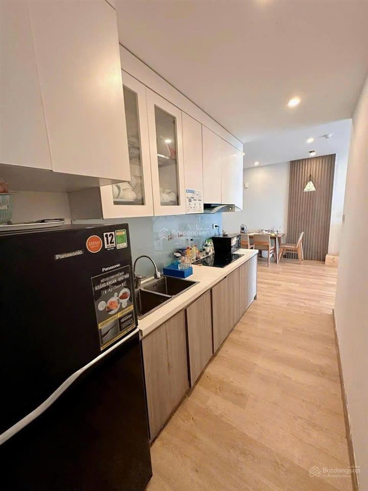 Chính chủ bán căn view biệt thự chu huy mân 2 ngủ 2 vs hướng đông nam tầng trung đẹp0934 623 ***