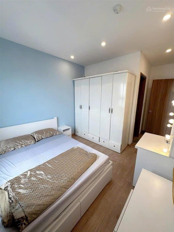 Chính chủ bán căn view biệt thự chu huy mân 2 ngủ 2 vs hướng đông nam tầng trung đẹp0934 623 ***