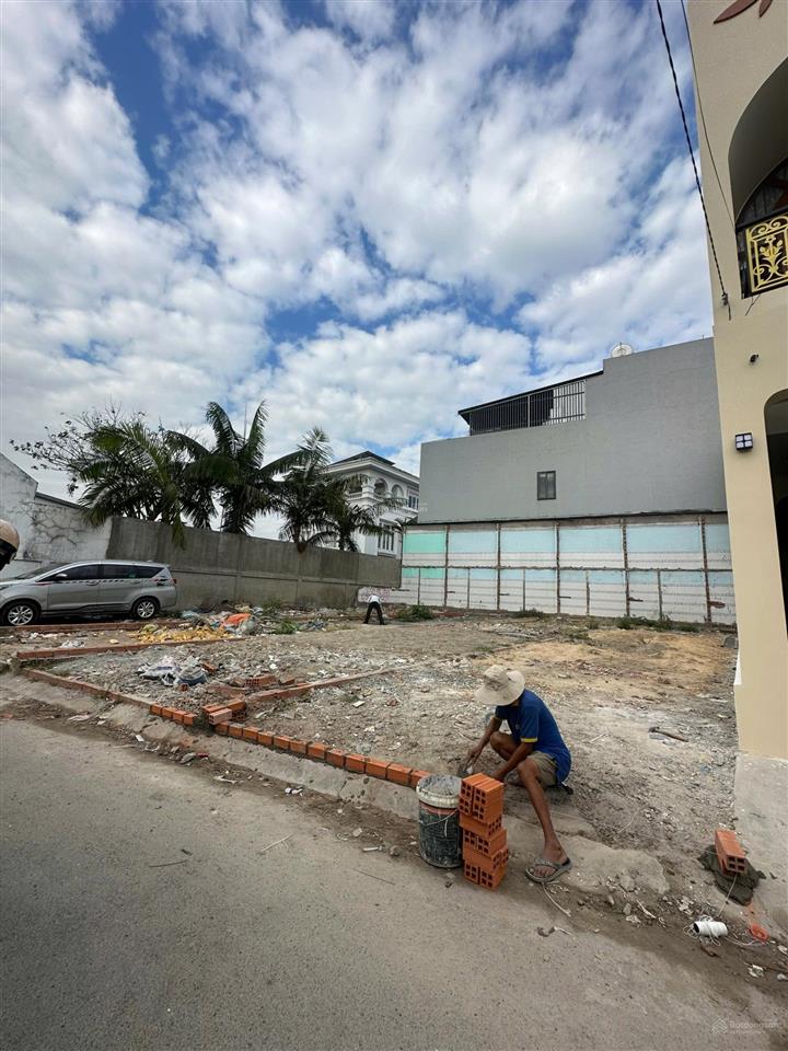 Chính chủ cần bán lô đất bình hoà 15, dt 77,3m2 có 67m2 odt đường xe hơi, giá 3ty2 0917 813 ***
