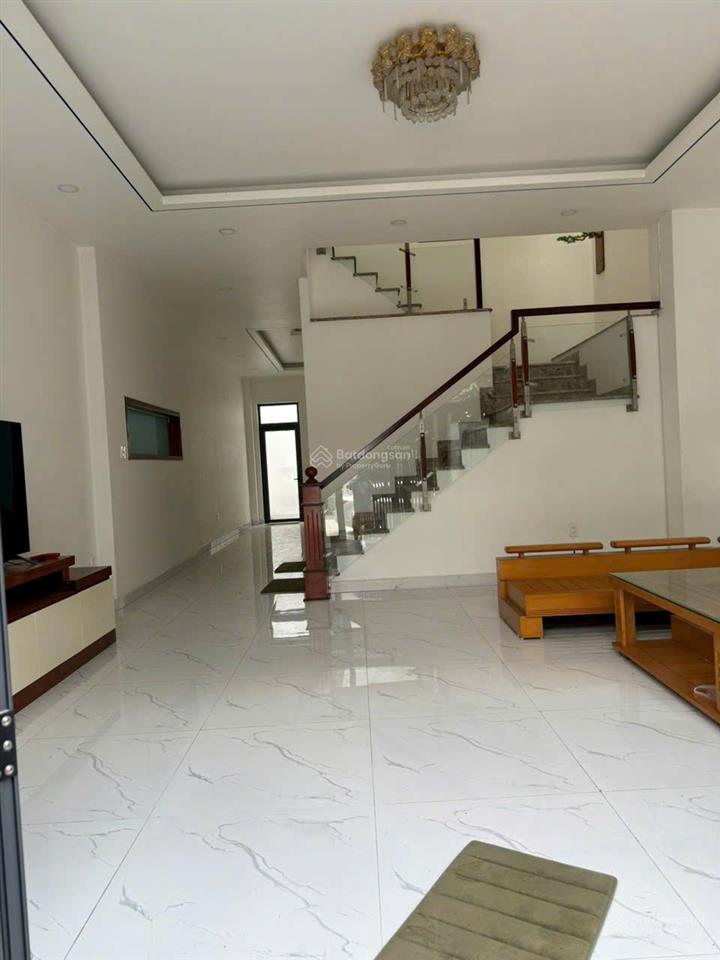 Nhà 1 lầu hiện đại kdc vĩnh phú 2, bình hòa dt 6x20m full tc, đường trước rộng 8m, giá tốt