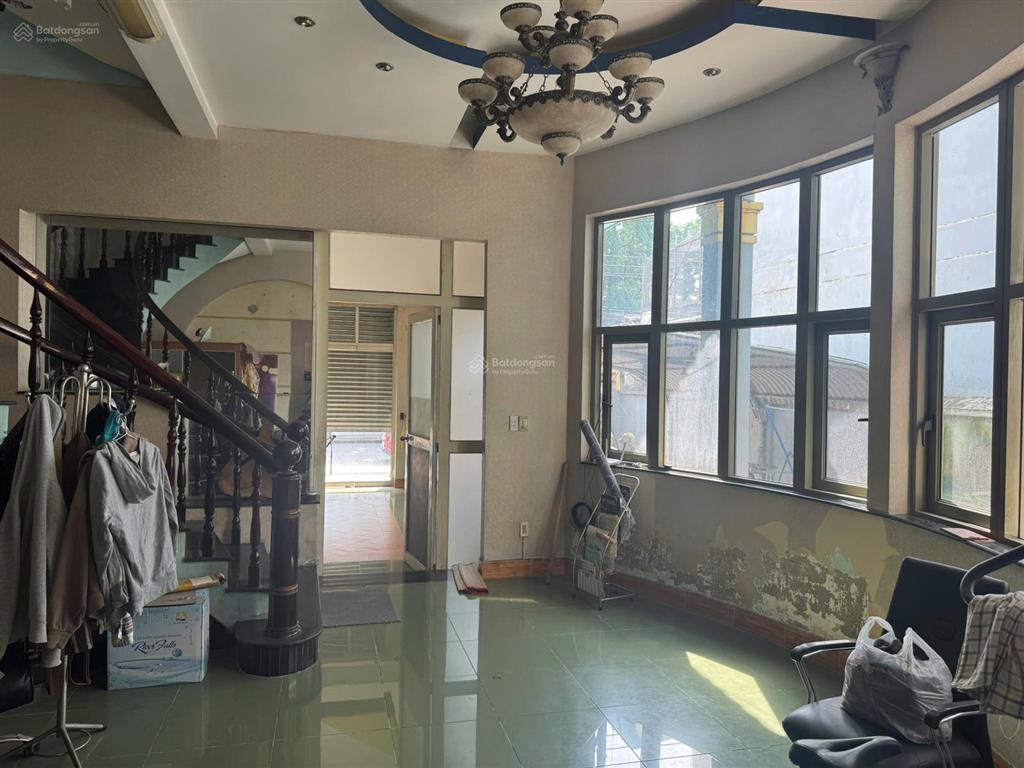 Biệt thự 300m2 kcn vsip i, mặt tiền d23 khu vietsing kinh doanh tốt đường 16m full tc, dt 10x30m