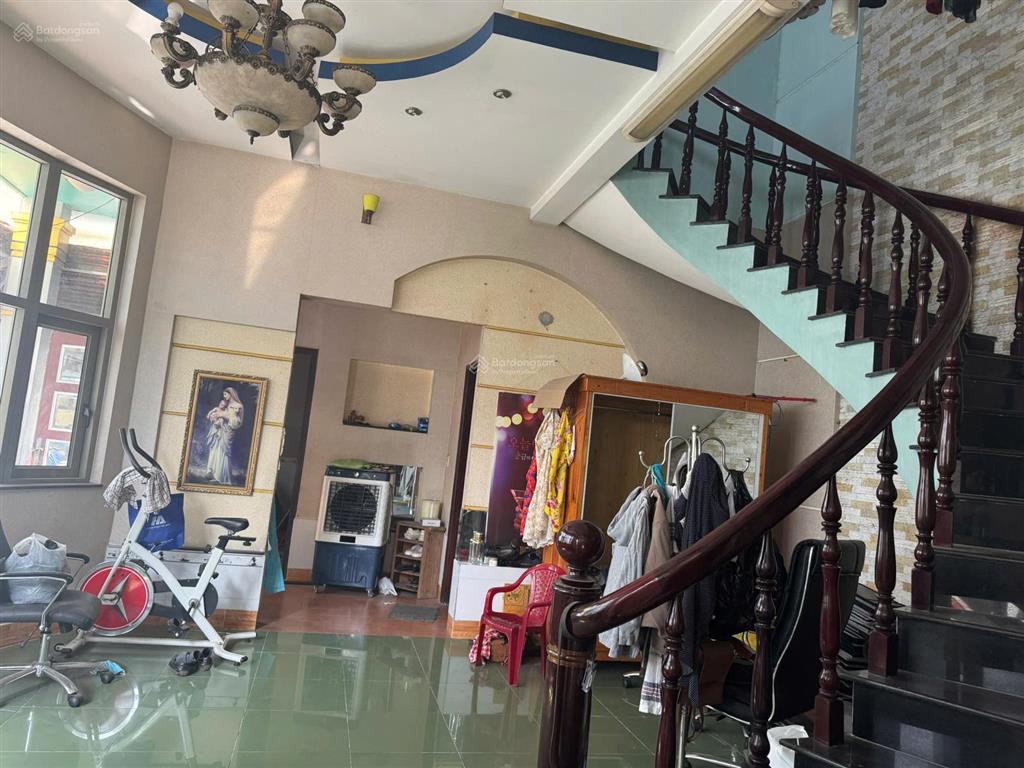 Biệt thự 300m2 kcn vsip i, mặt tiền d23 khu vietsing kinh doanh tốt đường 16m full tc, dt 10x30m